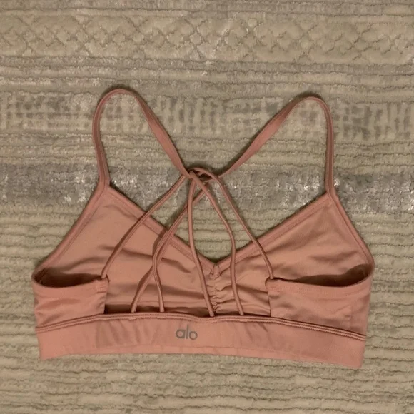 Alo Yoga Sunny Strappy Sports Bra in Light Pink Women's Small - Picture 4 of 6